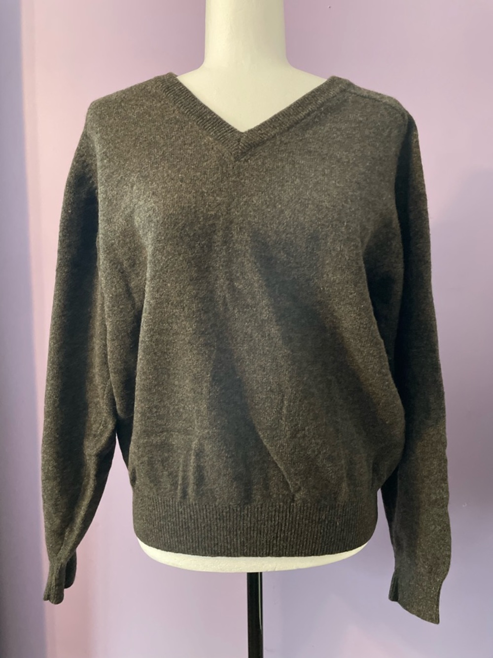 Men's Lambswool V-Neck Grey Brown Sweater